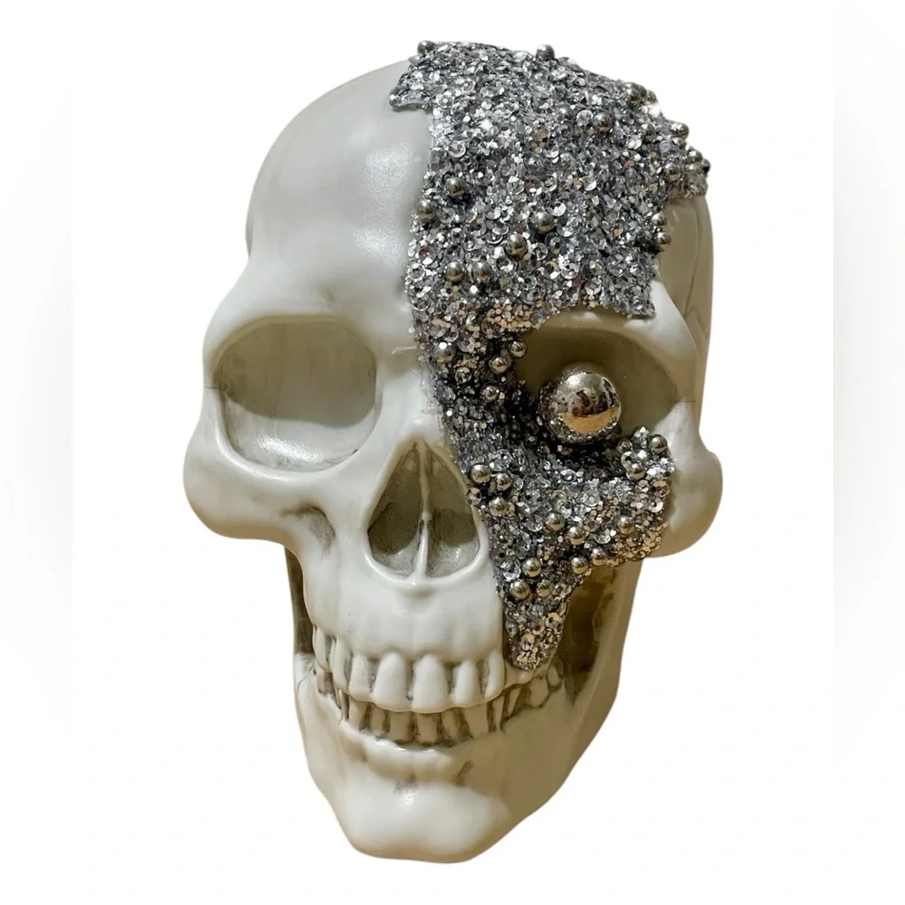Target White with Silver Glitter Decorative Skull